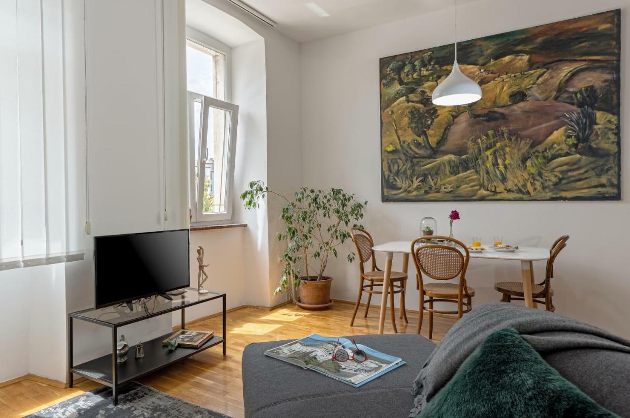 Markaat Apartment Póla Kültér fotó